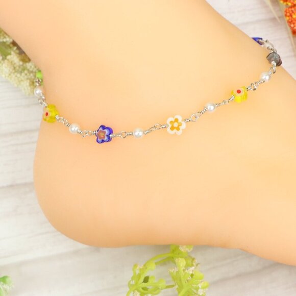 "Handmade Anklet – Elegant & Delicate Jewelry for Women | UNVRC1334 - Picture 7 of 11